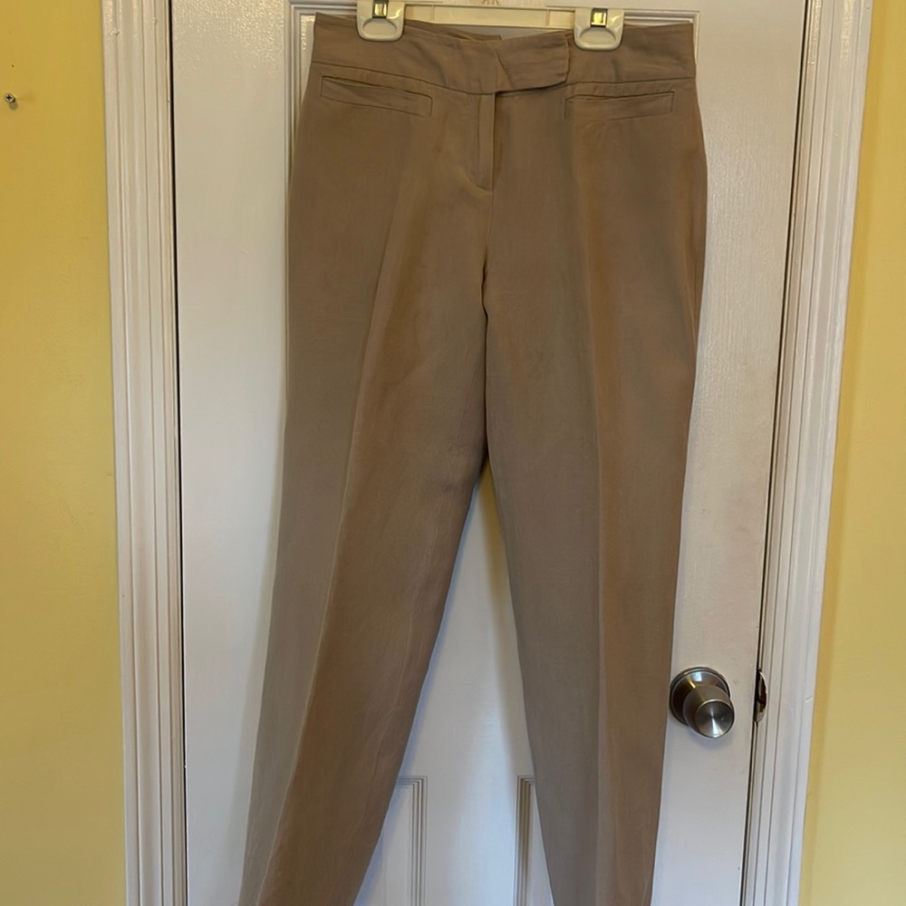 Ann Taylor signature fit. Lined dress pants. Solute 0P